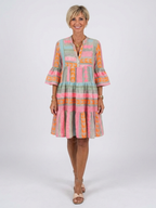 Maelle | Geometrisches Print V-Ausschnitt Stufen-Kleid in Knie-Länge