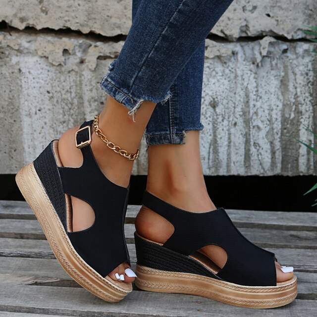 Maeve | Entspannte Keilsandalen