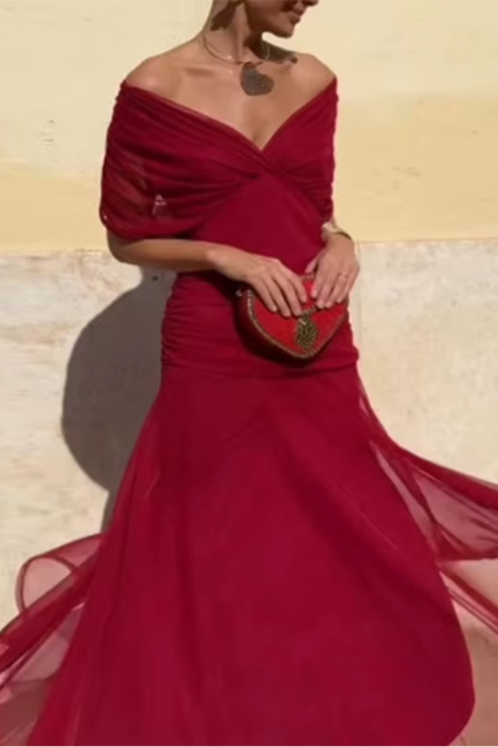 Louise | Elegantes Maxikleid für Feste mit V-Ausschnitt