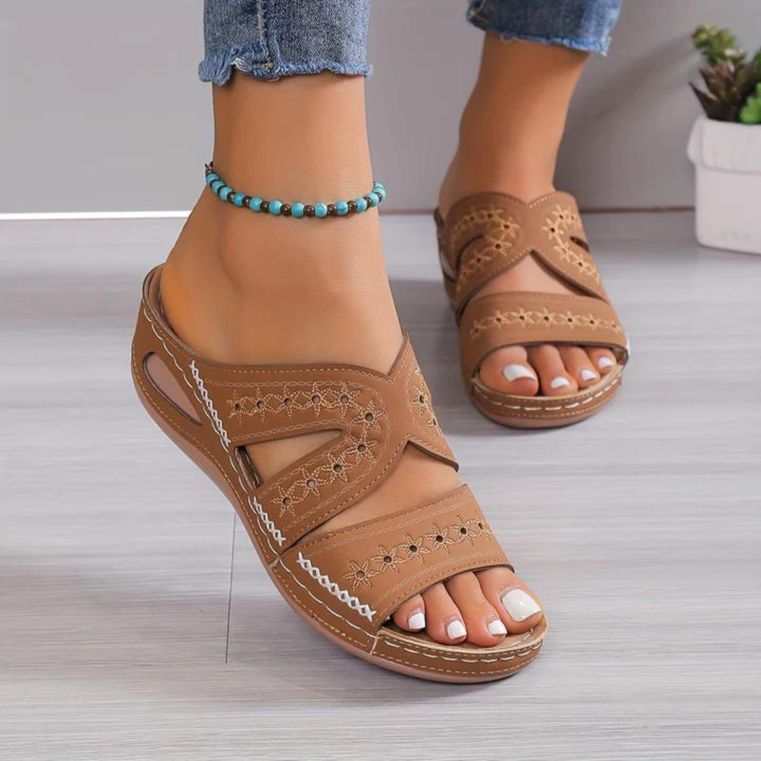 Emma | Orthopädische Sandalen
