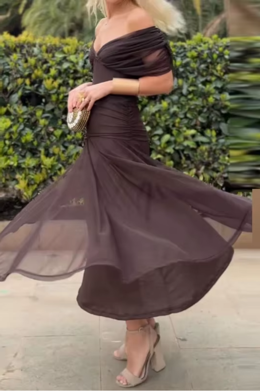 Louise | Elegantes Maxikleid für Feste mit V-Ausschnitt