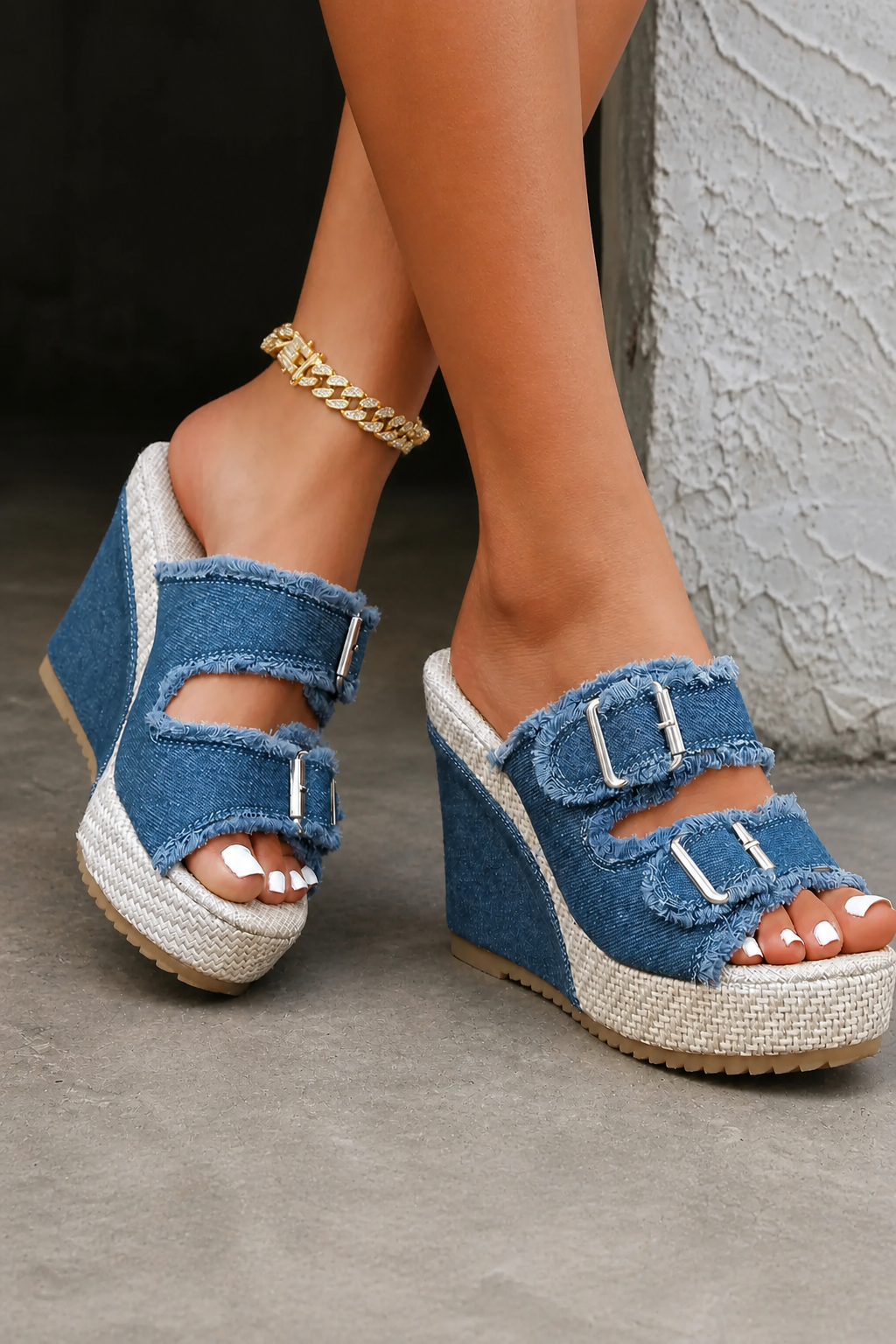 Atelier | Fray Edge Wedge Sandalen