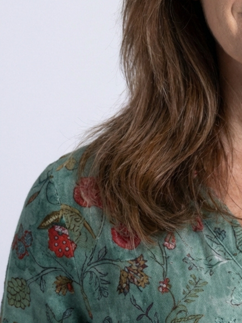 Marina | Florales V-Ausschnitt Maxikleid mit drei Viertelärmeln