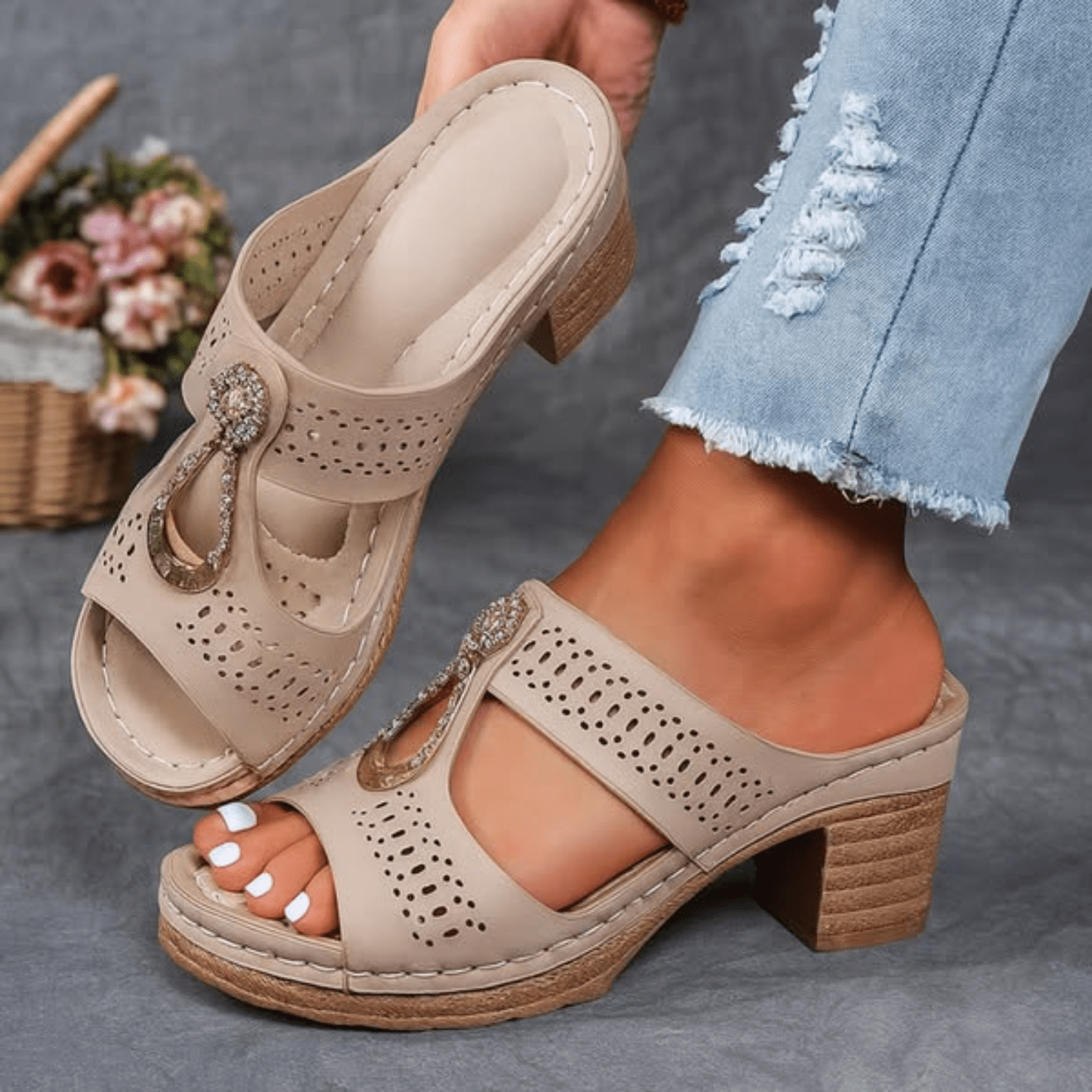 Nora | Orthopädische Sandalen
