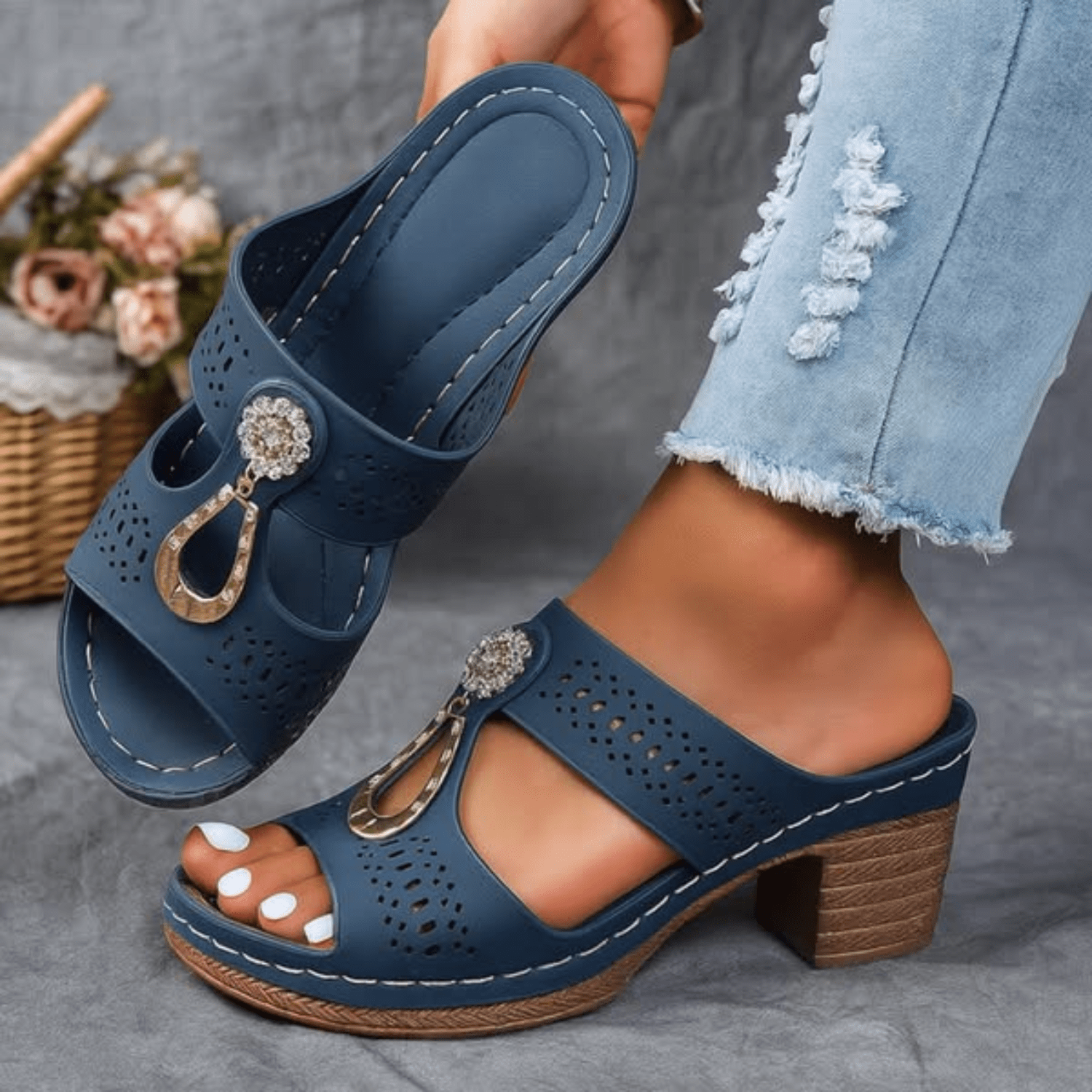 Nora | Orthopädische Sandalen