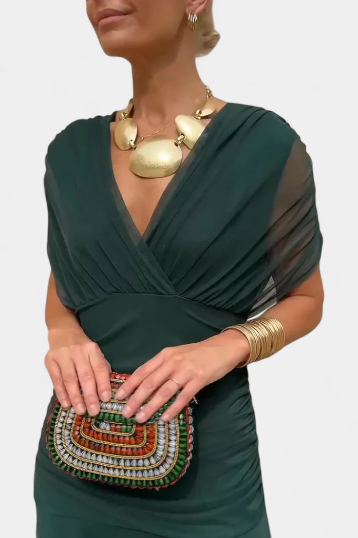 Lilo| Maxikleid mit V-Ausschnitt, Blumenstickerei und Falten