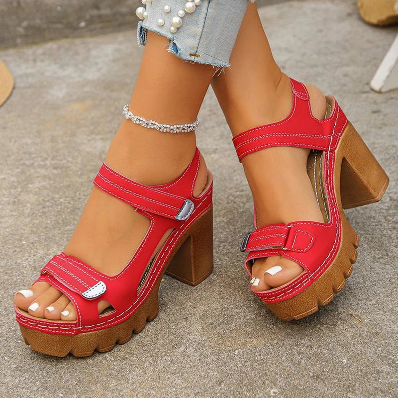 Ruth | Orthopädische Plattformsandalen mit breiter Zehenbox