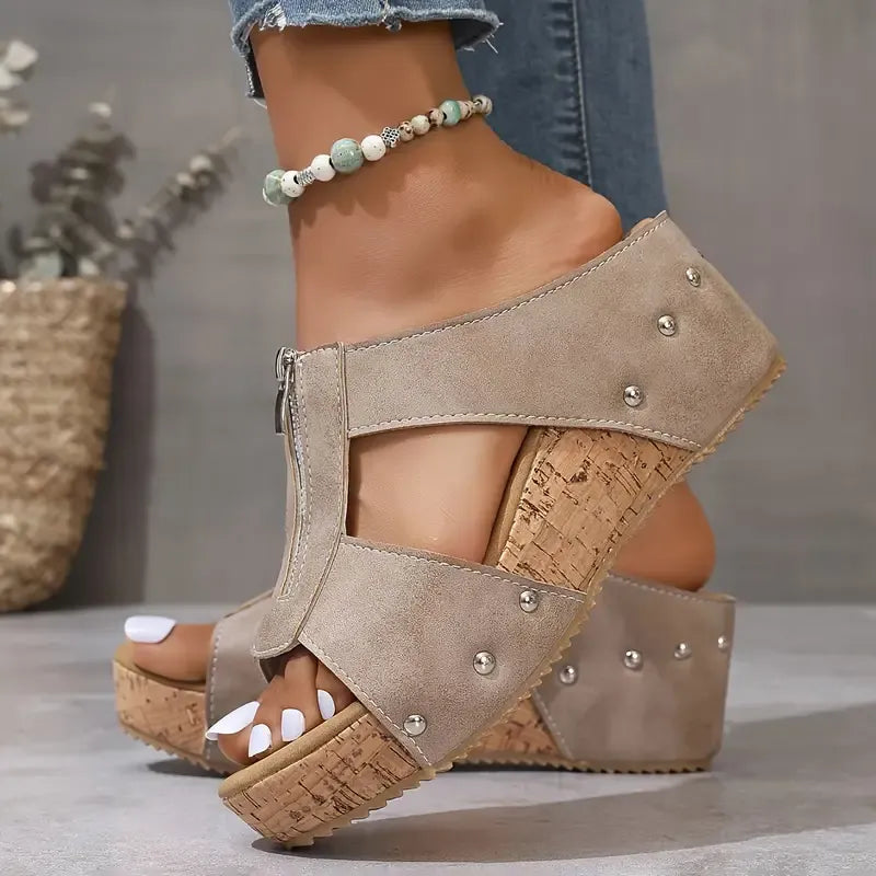 Gigi | Stylische Keilsandalen