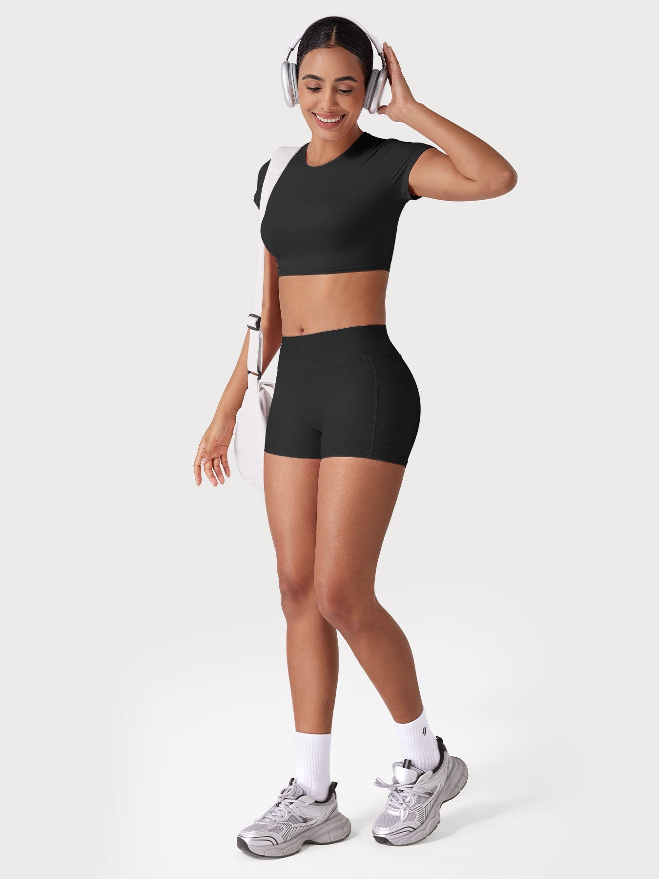 Fitstyle Eloiwen 3,6" Mid-Rise Shorts mit Taschen