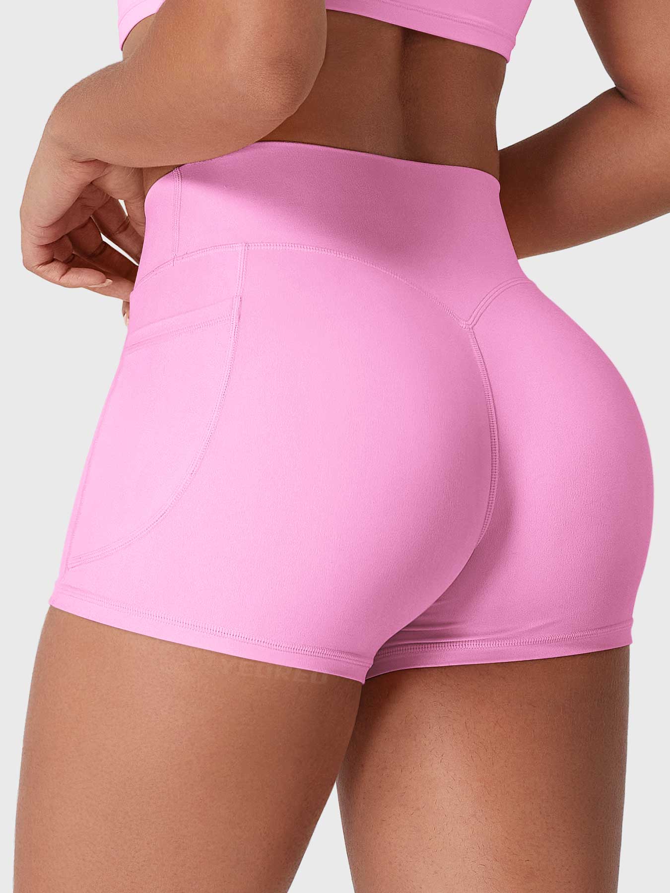 Fitstyle Eloiwen 3,6" Mid-Rise Shorts mit Taschen