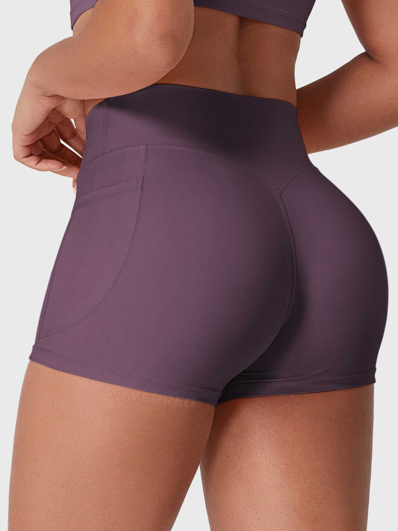 Fitstyle Eloiwen 3,6" Mid-Rise Shorts mit Taschen