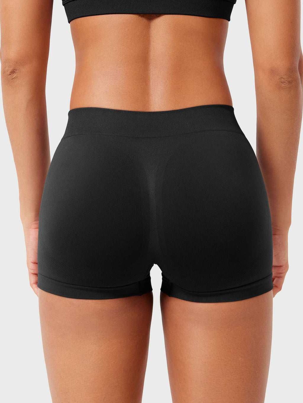 Fitstyle Myina 2.5" Low-Rise Shorts
