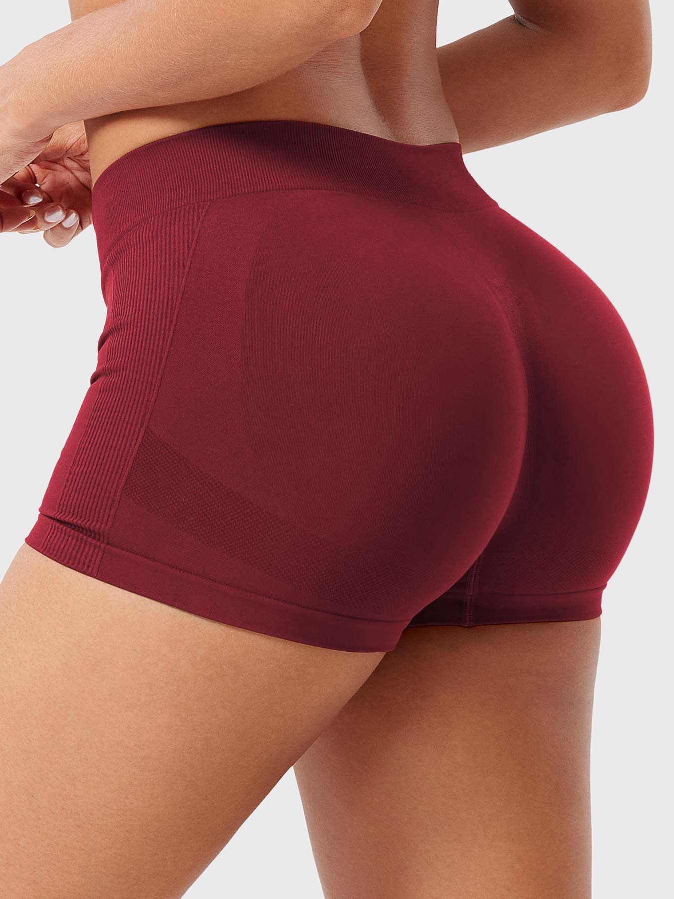 Fitstyle Myina 2.5" Low-Rise Shorts