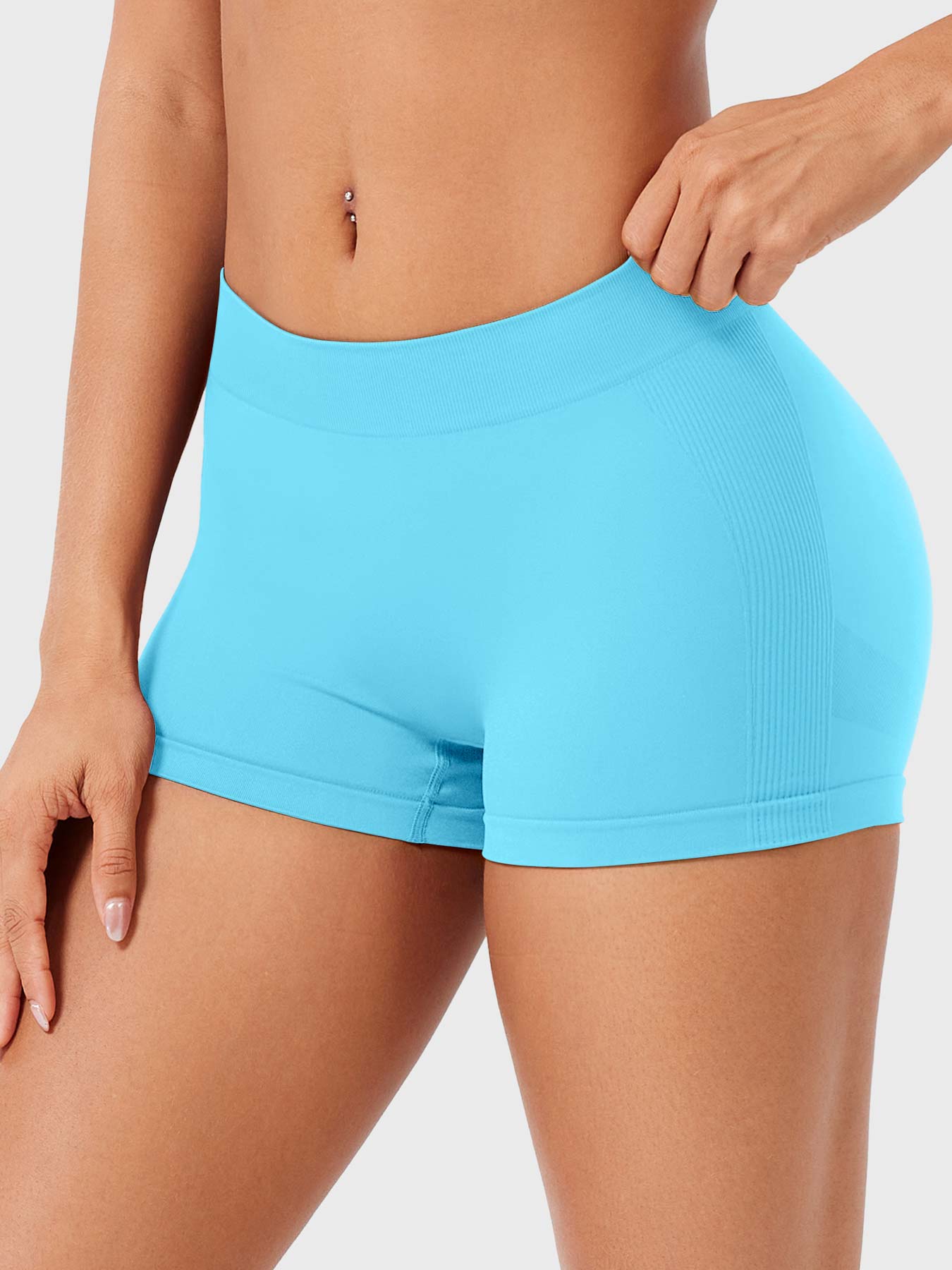 Fitstyle Myina 2.5" Low-Rise Shorts