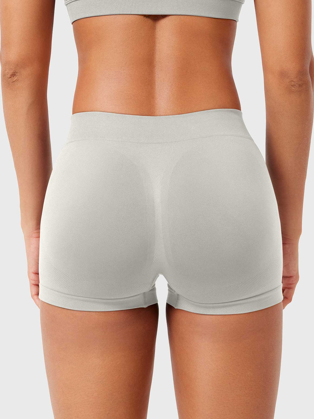 Fitstyle Myina 2.5" Low-Rise Shorts